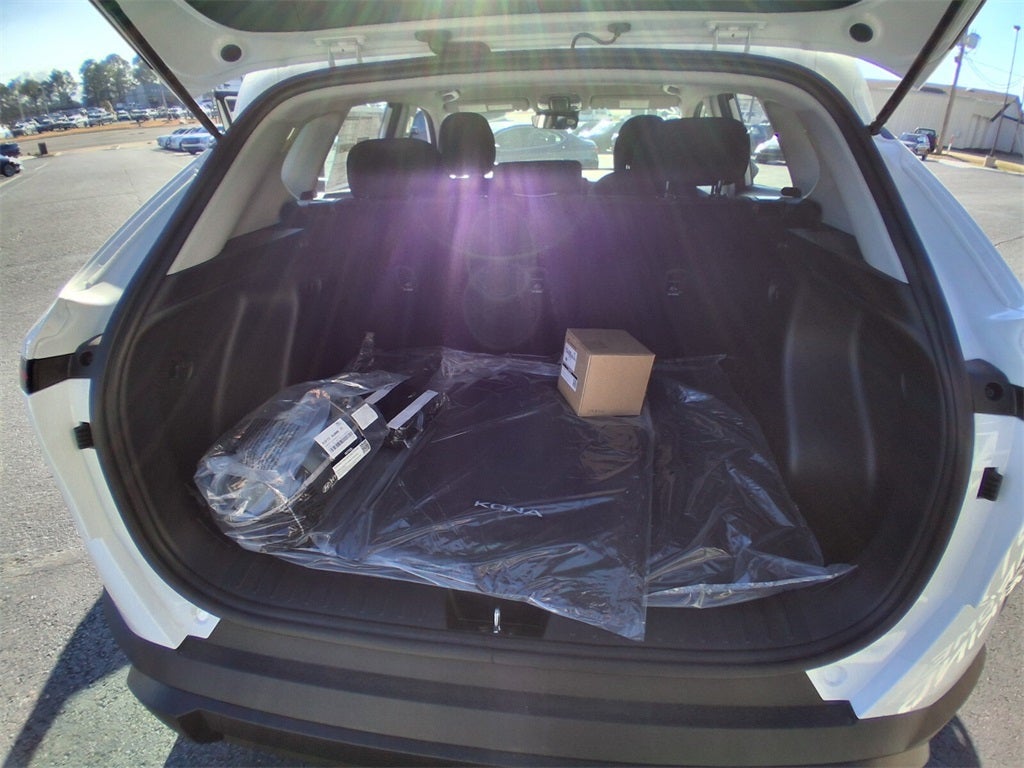 2026 Hyundai KONA SE FWD