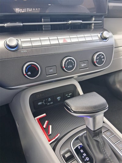 2026 Hyundai KONA SE FWD