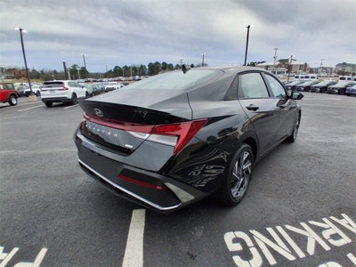 2025 Hyundai ELANTRA HYBRID SEL Sport