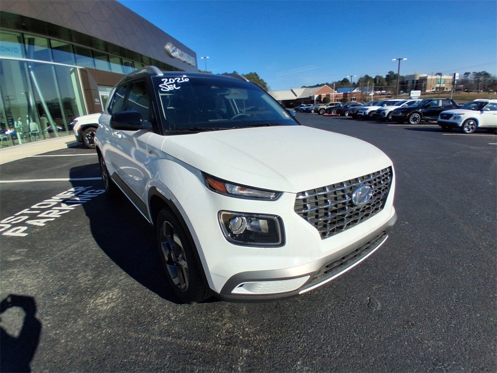 2026 Hyundai VENUE SEL W/Two-Tone Roof