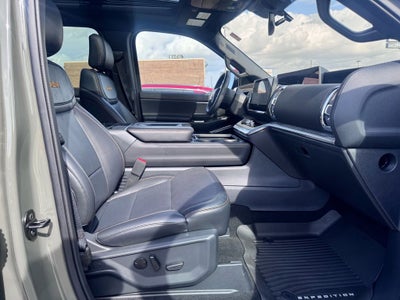 2025 Ford Expedition Tremor