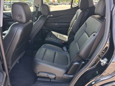 2022 GMC Acadia SLT