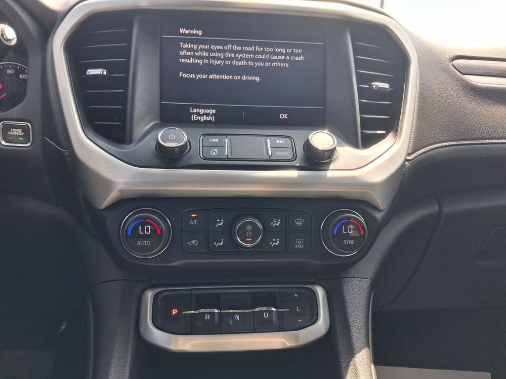 2022 GMC Acadia SLT