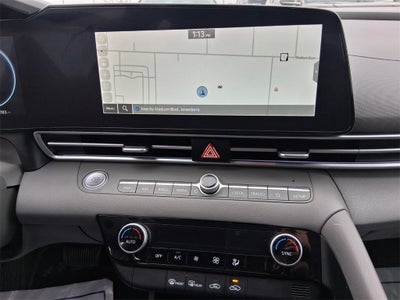 2024 Hyundai ELANTRA SEL