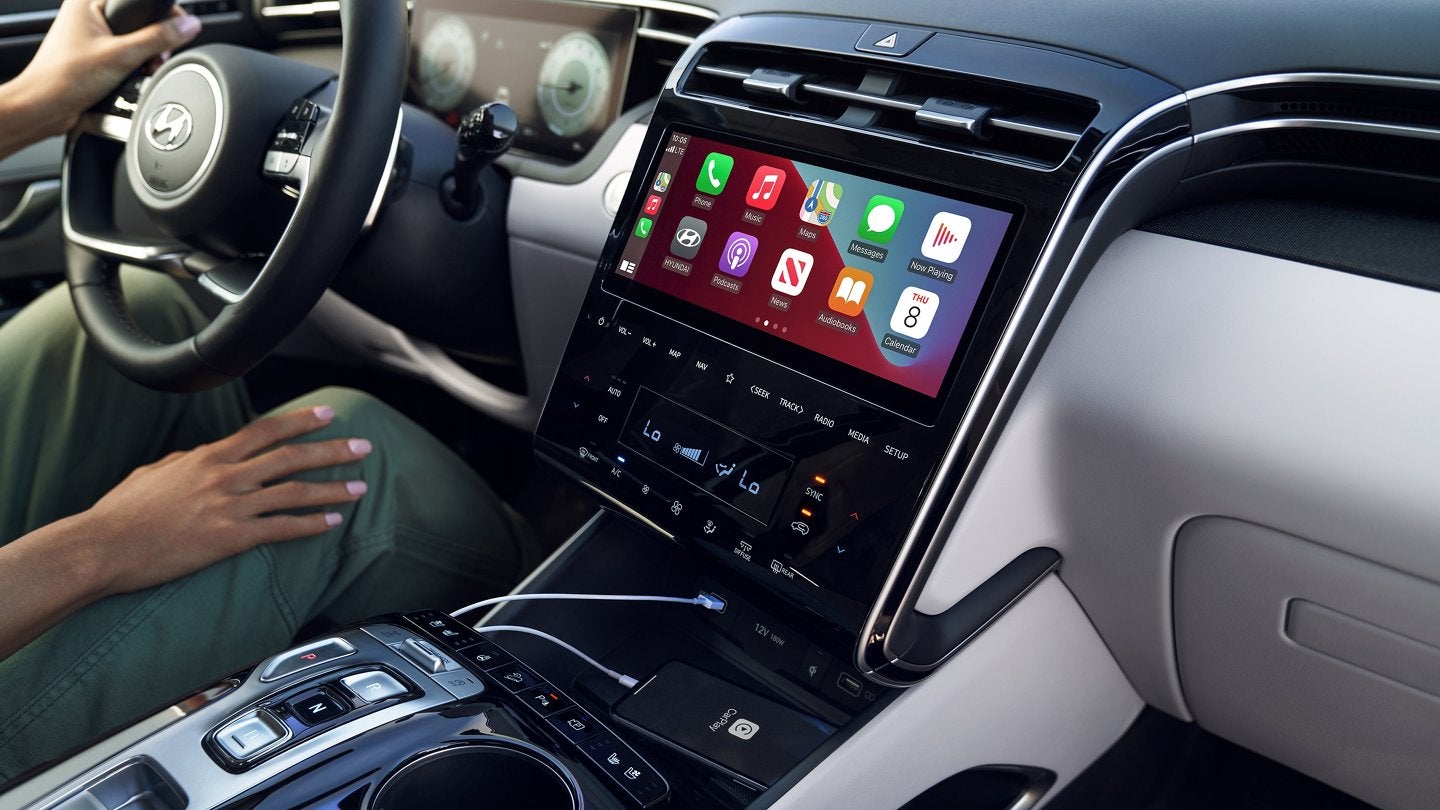 2022 Tucson Interior | Cavenaugh Hyundai in Jonesboro AR